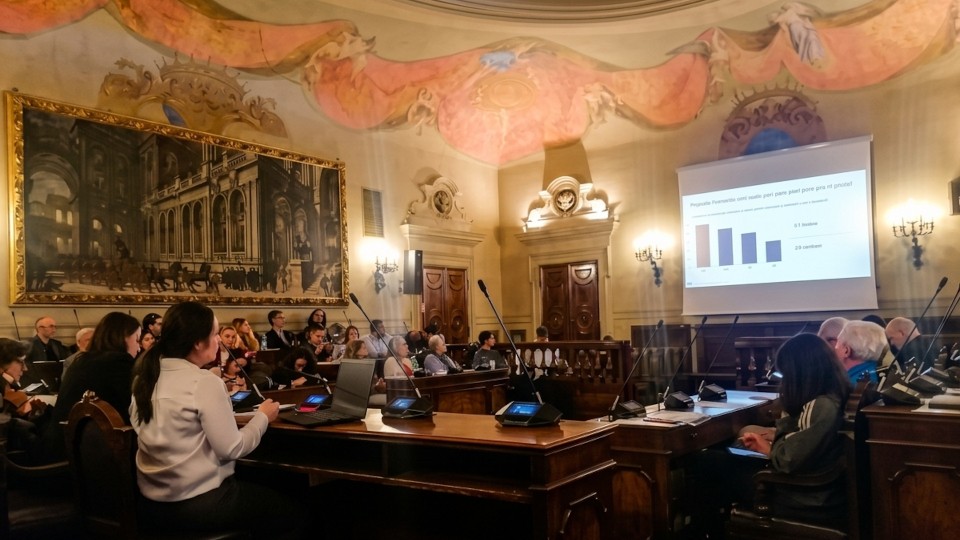 Contrasto alla povertà alimentare: modelli di governance, attori e pratiche a confronto, un seminario a Palazzo Malvezzi - immagine card